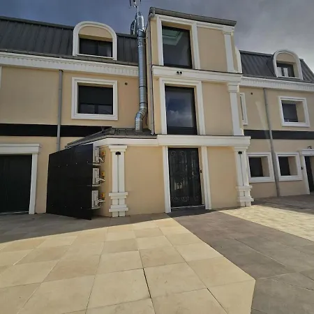 Apartmán 101 *